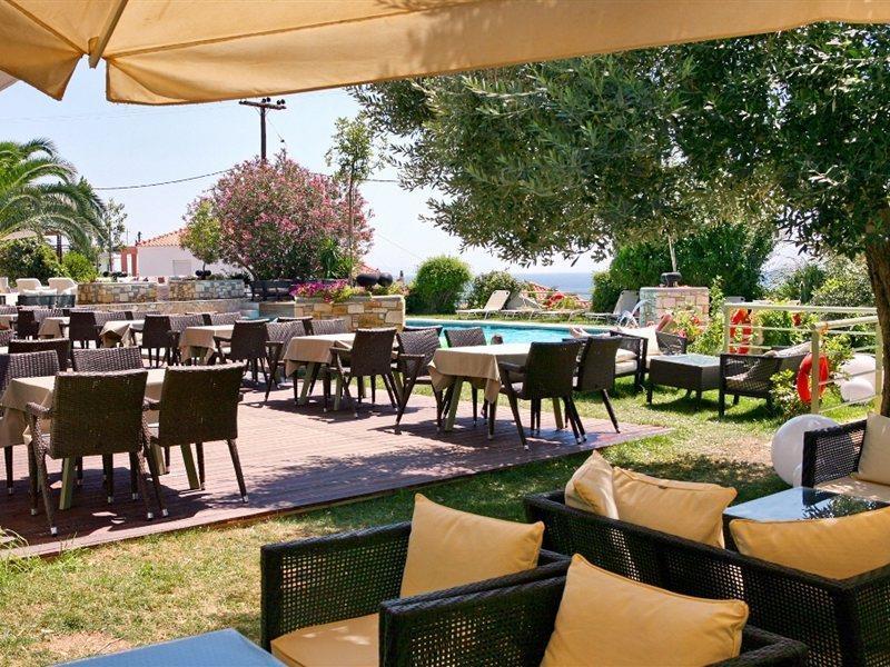 פלומרי Sandy Bay Hotel מראה חיצוני תמונה