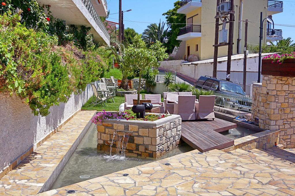 פלומרי Sandy Bay Hotel מראה חיצוני תמונה